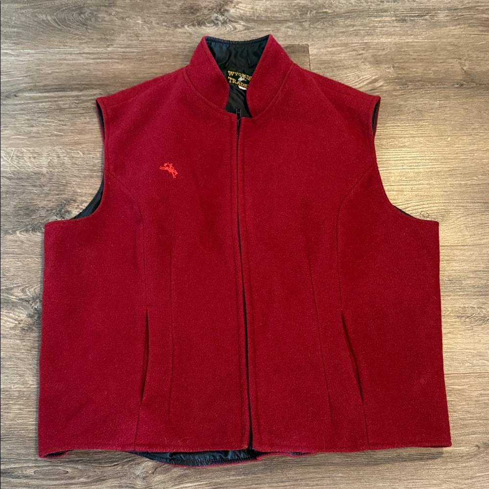 Wyoming Traders Women’s Sierra Wool Red Vest Size XL